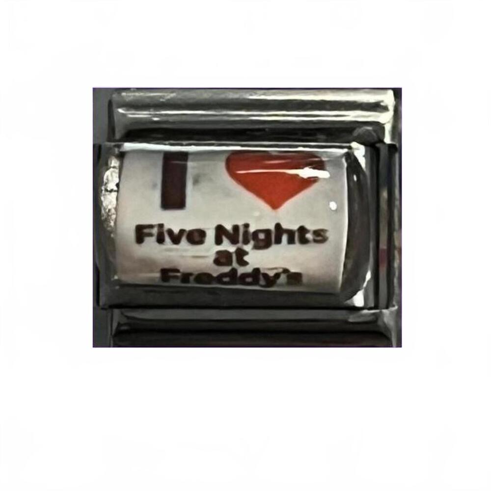 I <3 five nights at Freddy’s charm